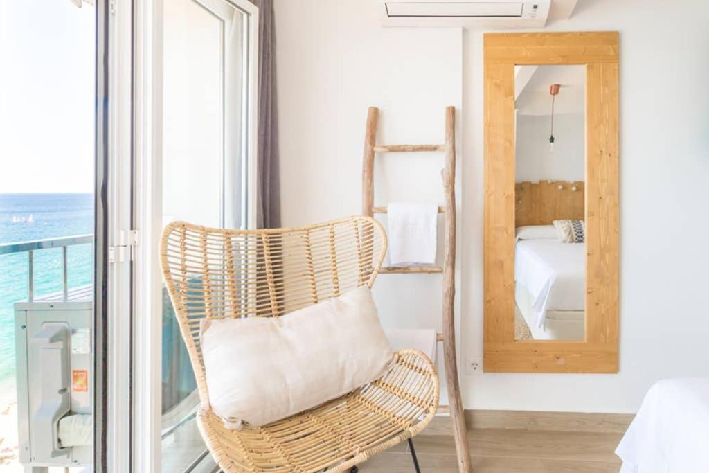 Coconut Beach Boutique Studio Platja d'Aro Bagian luar foto
